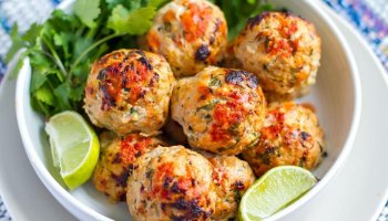 Hot and spicy turkey meat balls
