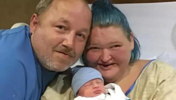 A rare photo of Amy Slaton's newborn son Glenn taken just two weeks after he was born is shared by the 1000-pound star of Sisters