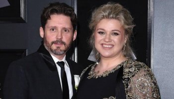 Is Kelly Clarkson obsessed with Brandon Blackstock's divorce? Judge's retirement postponed by disputes
