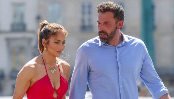 Jennifer Lopez & Ben Affleck Frolicking Around the Louvre Museum! Along With Their Kids