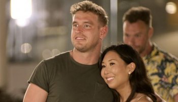 Natalie Lee and Blake Moynes travel together on 'Love Is Blind'