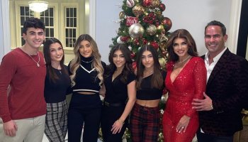 Teresa Giudice Shared A Glorious Photo With Her 'Best Friends' From Her Bridal Shower