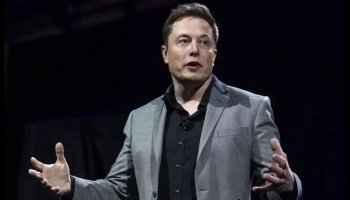 Elon Musk begged his father to keep silent, but the request was ignored