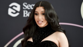 Cardi B paid $ 1 million to perform for half an hour