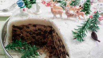 For The Sweetest Christmas, Here Are The Best Christmas Cake Ideas