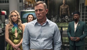 Daniel Craig Said It ‘Just Feels Right’ That His ‘Glass Onion’ Character Is Gay: It's Ordinary
