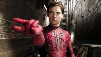 A year after his breakup, ‘Spider-Man’ Tobey Maguire was seen flirting with two women outside a nightclub