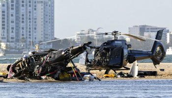 Mid Air Helicopter collision kills 4 passengers in Australia