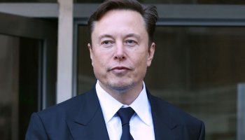 Elon Musk sets a new record as the world's richest person