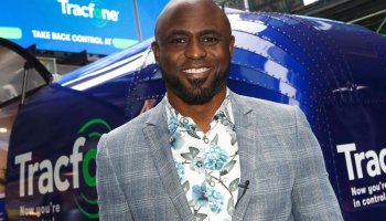 Wayne Brady Admits To Feeling Like A 'Sham' Before Coming Out Publicly As A 'Pansexual