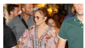 Jennifer Lopez Stepped Out In Capri Casually Wearing A Bikini As A Shirt