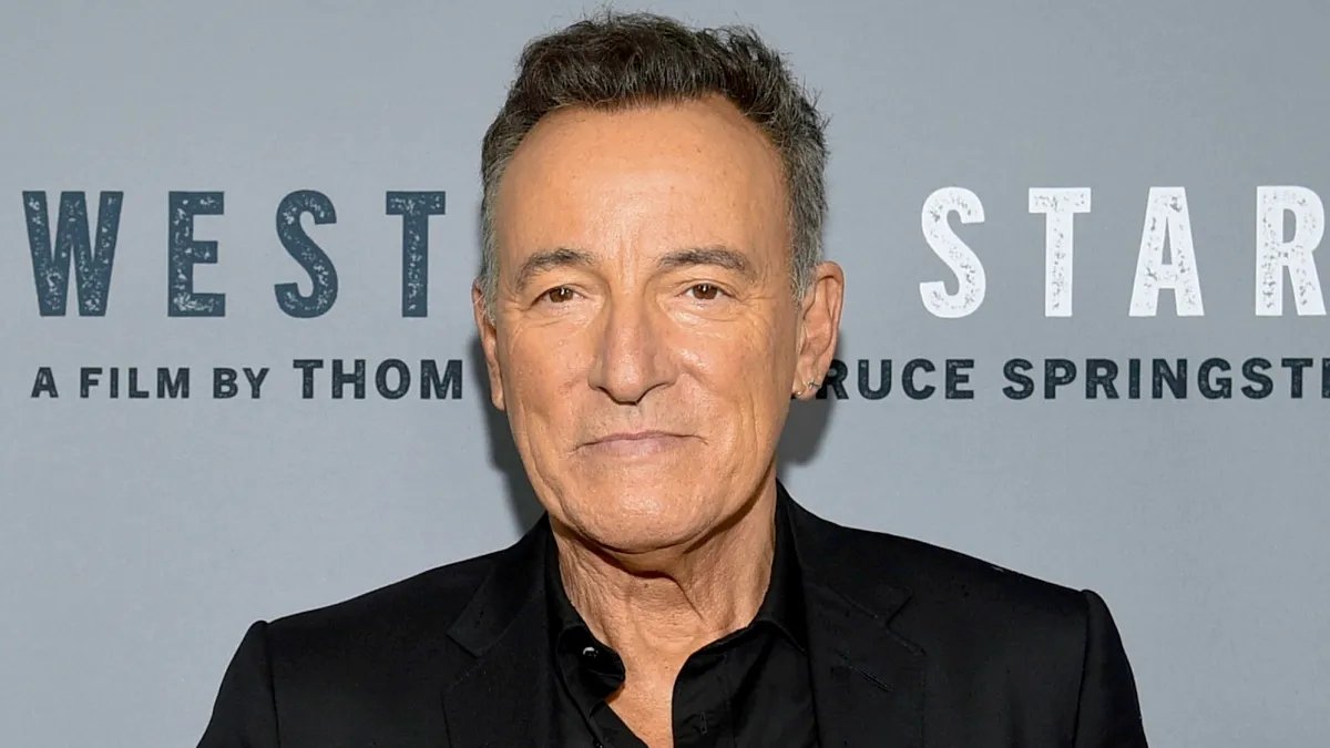  Bruce Philadelphia Two Concerts Are Cancelled Due To Illness