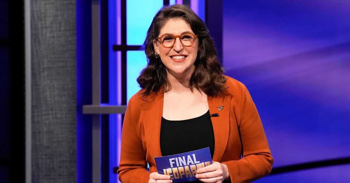 What ‘Jeopardy!' Producers Said About Mayim Bialik's Future