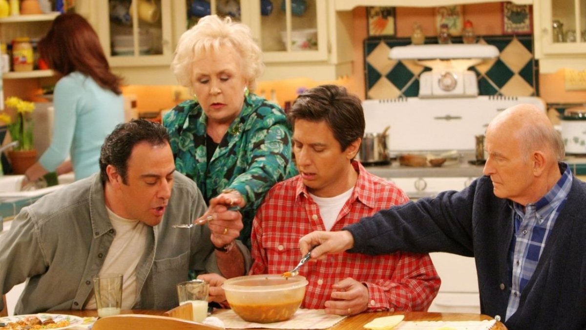Everybody Loves Raymond,' but Actually, No One Should!
