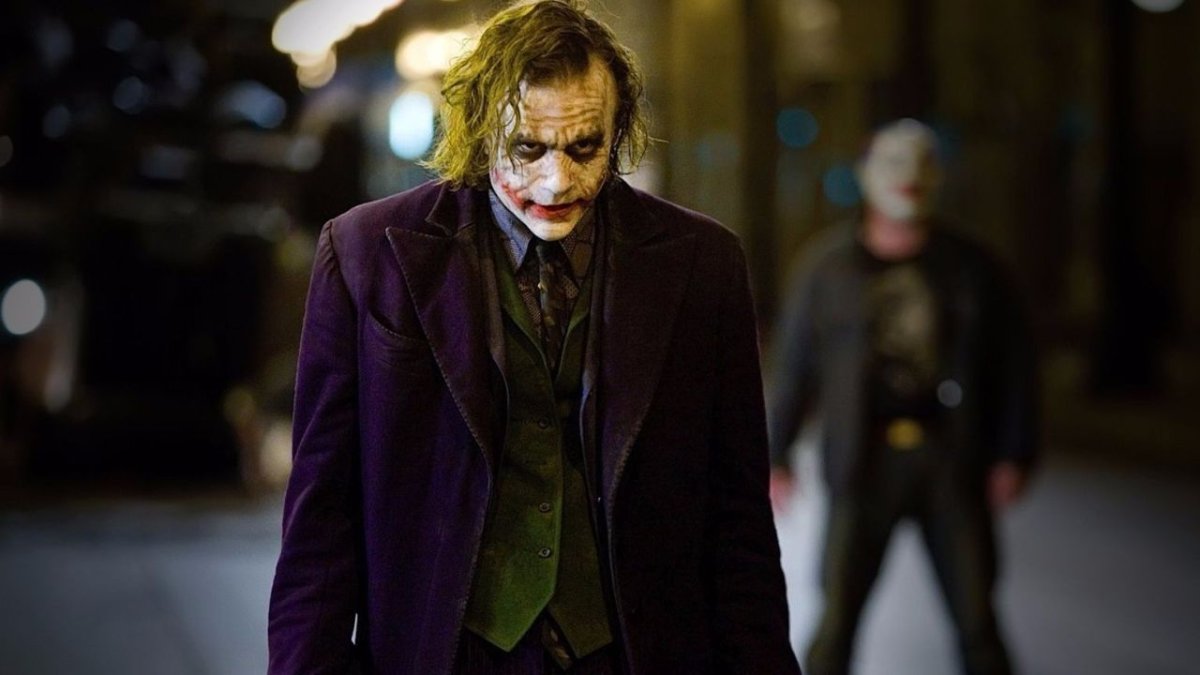 Christopher Nolan’s 7 Mind-Blowing Movies to Watch