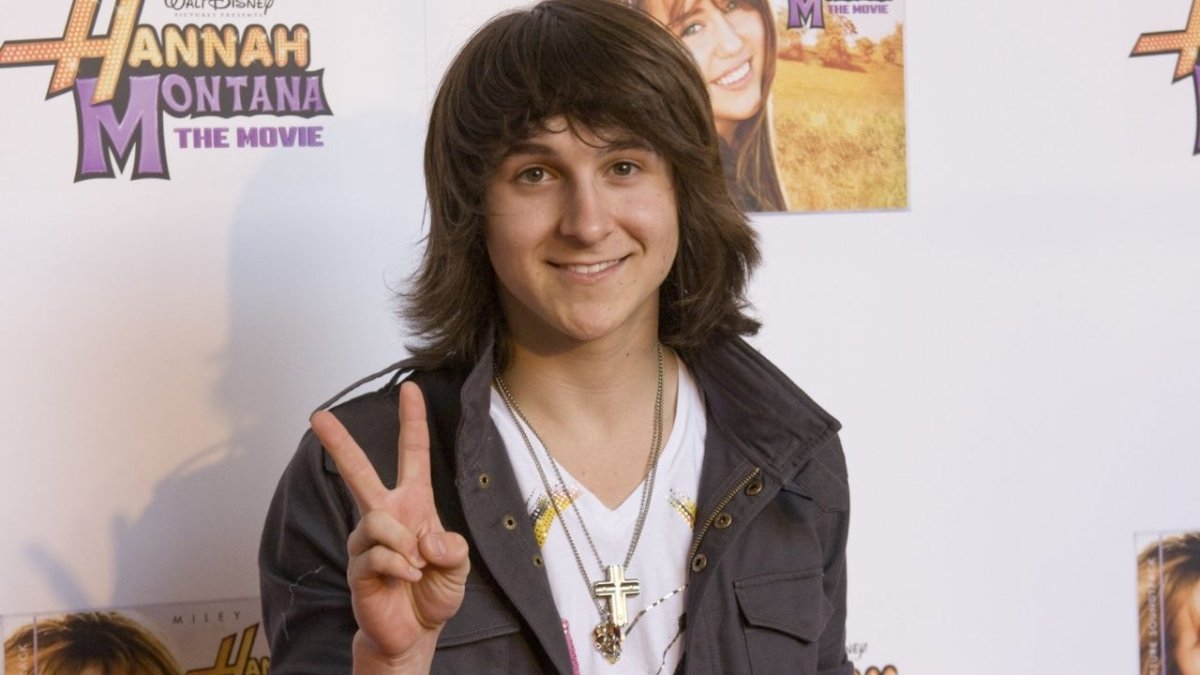  Hannah Montana Actor Mitchel Musso Speaks Out After Arrest For Alleged Public Drunkenness And Stealing A Bag Of Chips: i Was Absolutely Not Drunk And There Was No Theft