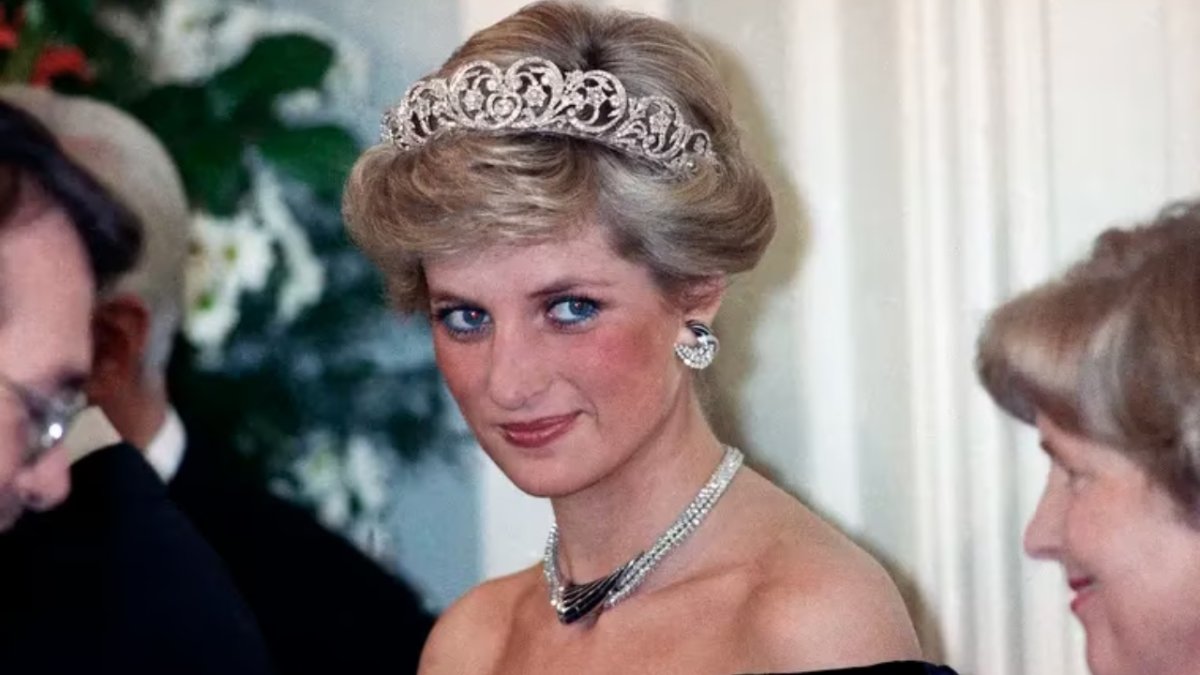 World Is Still Mourning The Death Of Princess Of Wales, Lady Diana