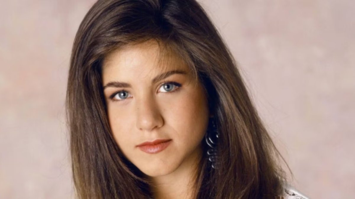 Jennifer Aniston's Timeless Charm: A Look Back At 'Friends