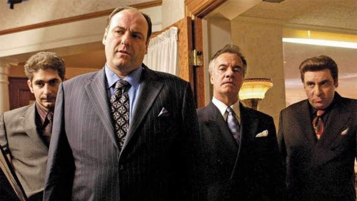 Sopranos Vs. Breaking Bad: Which Crime Drama Reigns Supreme?